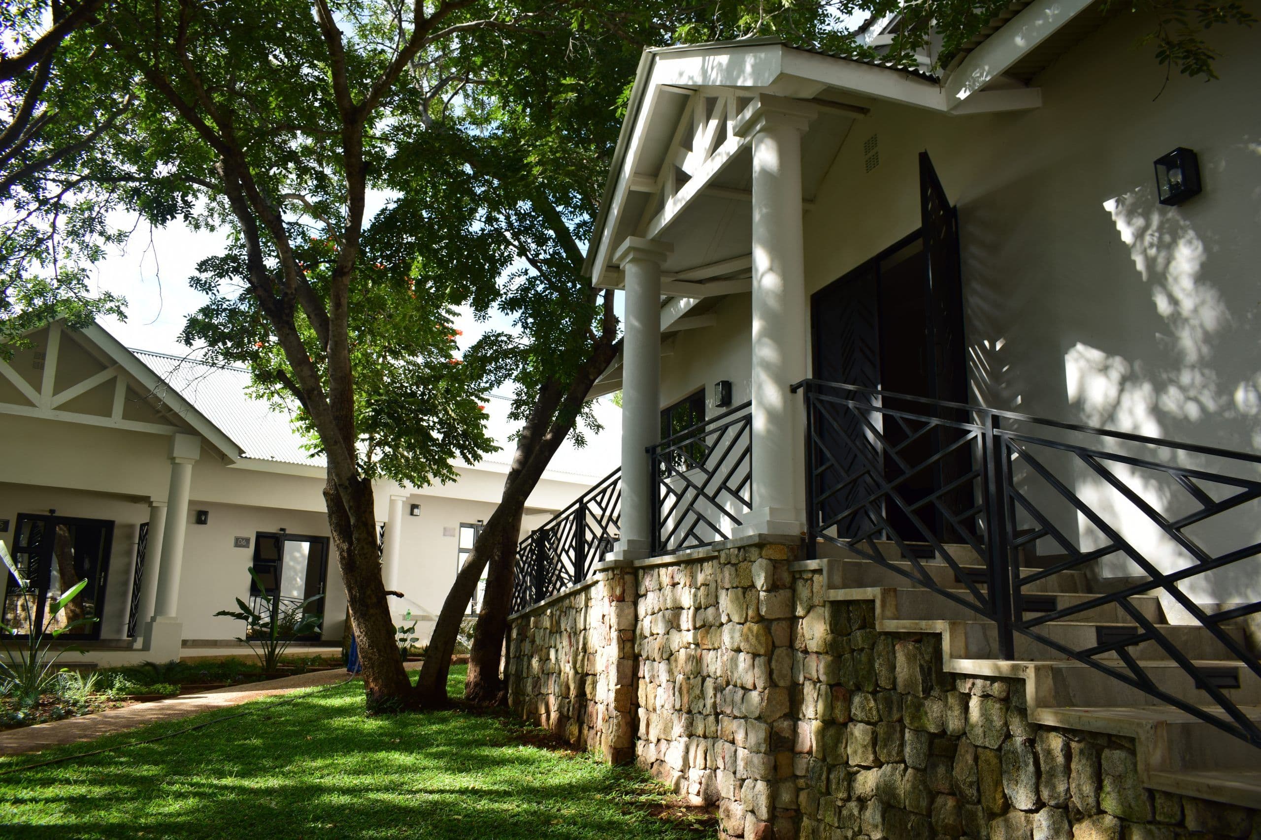 Nkosi Guest Lodge